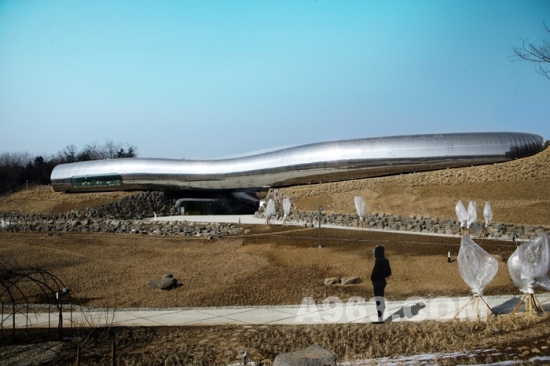 公共建筑设计：韩国史前文化博物馆