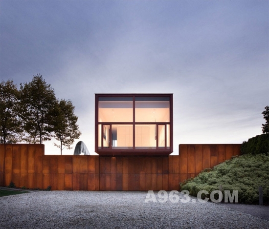 住宅设计欣赏：散落在美国纽约郊区的“红木盒”