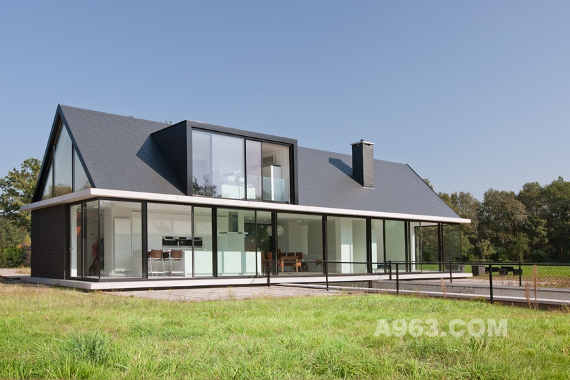 荷兰geldrop乡村别墅设计